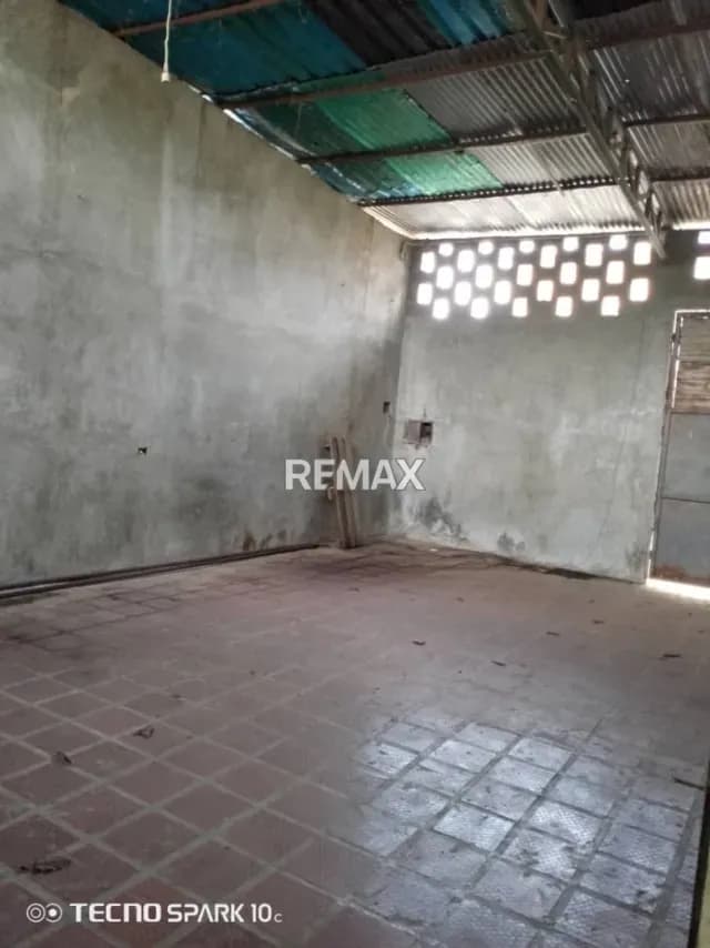 ALQUILER DE GALPON 580M2 EN LA PIEDAD