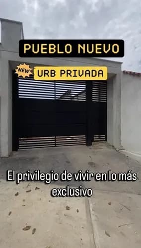 Mch/ Casa De Lujo Obra Blanca | Ave. España | Urb. Privada | Financiamiento