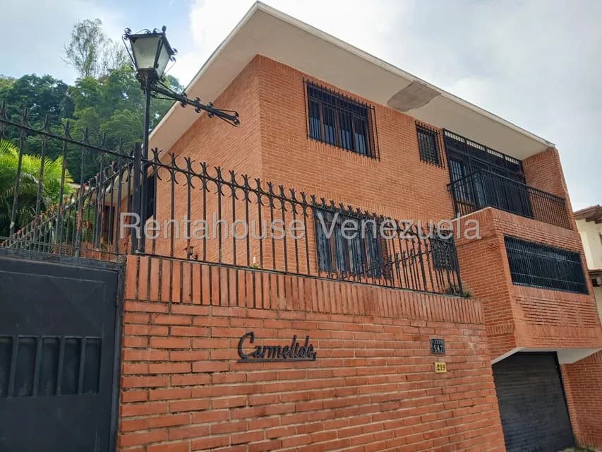 Casa (1 Nivel) en Venta en Santa Sofia, Distrito Metropolitano