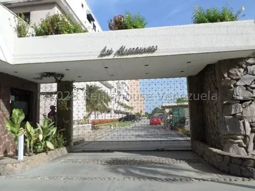Apartamento En Venta -higuerote - Agua Sal- Selene Marin Nobrega- #23-25579