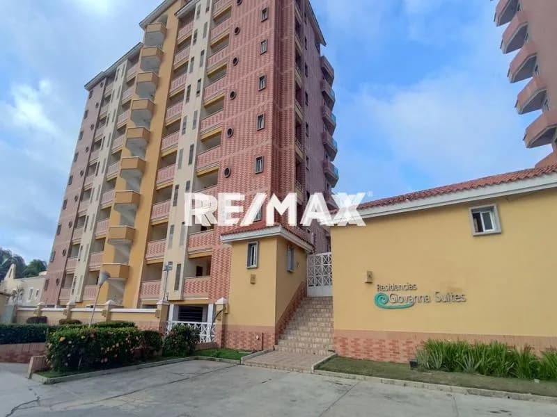 EN VENTA, UN ESPECTACULAR PENTHOUSE CON SENSACIONAL VISTA AL MAR CONJUNTO GIOVANNA SUITES TUCACAS