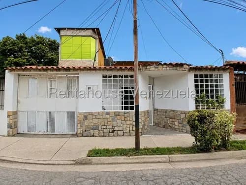 Casa En Venta En Villas De Aragua Maracay, Rah 26-20680 Meglisf