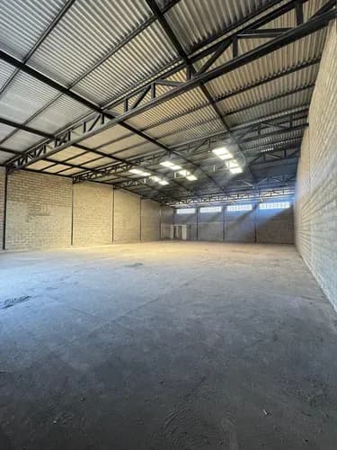 Galpon En Alquiler Barcelona, Complejo Industrial El Dorado.