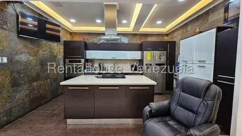 Casa En Venta En El Paraiso Yf 26-12808 Np