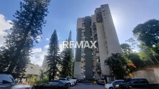 APARTAMENTO REMODELADO URBANIZACION LA MORITA