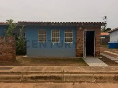 CASA EN VENTA CONJUNTO PARQUES VICTORIA PUERTO LA CRUZ EL RINCÓN SECTOR PUTUCUAL