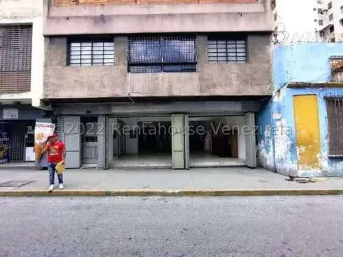 Local Comercial A Pie De Calle Esquina De Glorieta Mls# 24-16612 Darlys