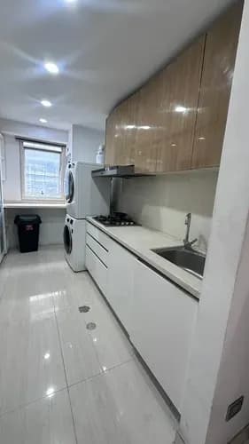 Alquiler De Apartamento En La Castellana, Equipado 2 Hab., 2 Baños Y 1 Puesto De Estac. Negociacion Flexible