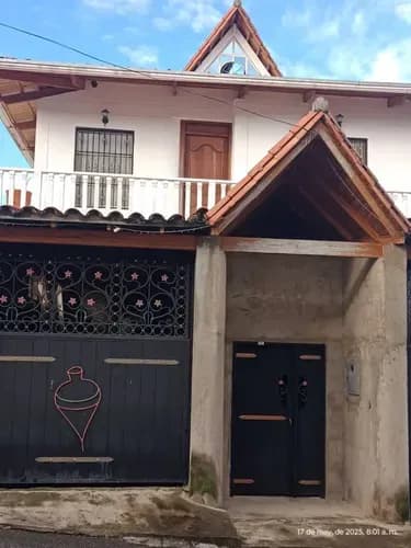 Casa En Venta En Borotá Lh