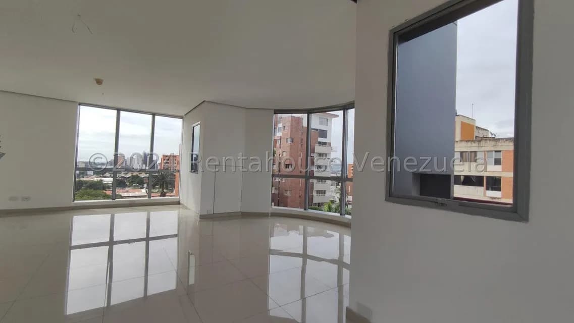 Comercial (Local Comercial) en Alquiler en Nueva Segovia, Lara