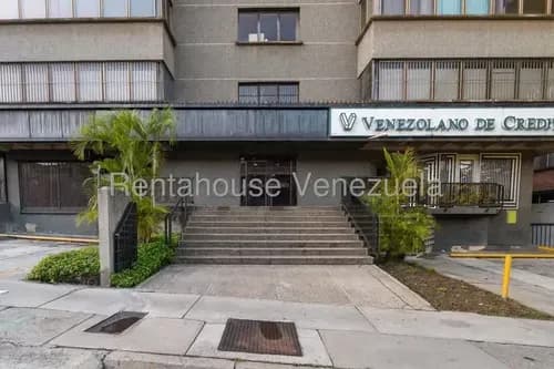 Edificio En Venta En La Urbina 26-5455 Csa