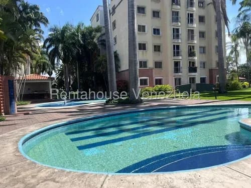 % Rafael Gamarra Ofrece En Venta Este Espectacular Aparameneto, En Barquisimeto Zona Oeste, 2f19171, Con Pisicina, Bellas Areas Comunes, Seguridad Las 24 Horas! Contactame.
