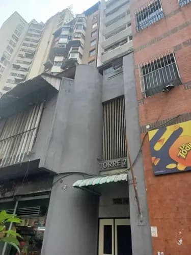 Oficina (depósito Para Local U Apartamento) De Tres Ambientes Tiene Uso Comercial Y Residencial