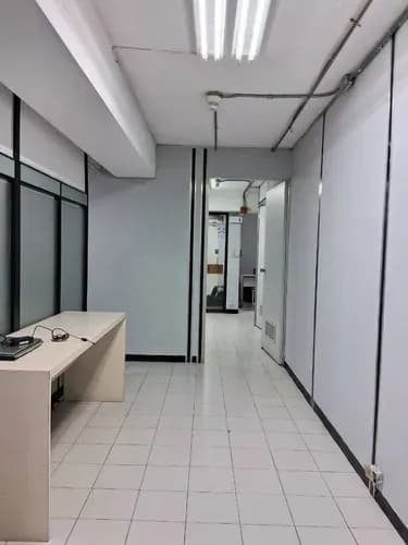 Alquiler De Oficina En Torre Profesional La California 43m2
