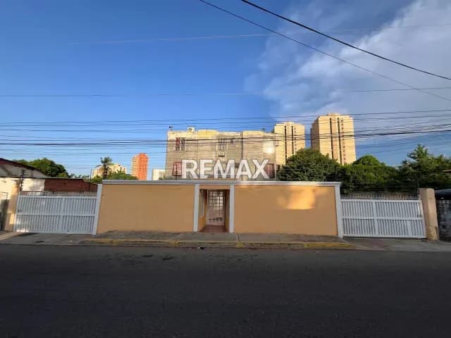 APARTAMENTO EN VENTA, EDIFICIO RESIDENCIAS SAN BARTOLO, MARACAIBO