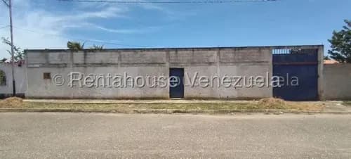 Raíza Suárez Vende 2 6 1 0 5 4 6 Amplio Terreno De 1120, 60 M2 Totalmente Cercado Con Paredes De 3.20 Metros De Altura, Ideal Para Tu Emprendimiento, La Piedad Norte Cabudare