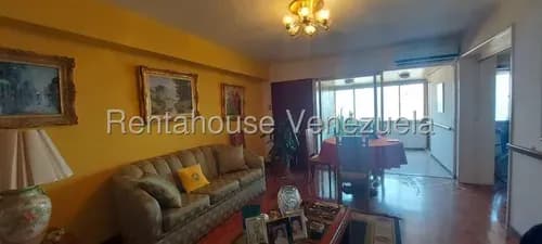 Vive En La Comodidad De Res Vista Hermosa, En Un Apartamento Amplio De 220, 84 Mts2, 3 Habitaciones Cada Uno Con Baño, Con Vista Privilegiada Al Lago De Maracaibo, Frente Al Cc Lagomall. LG