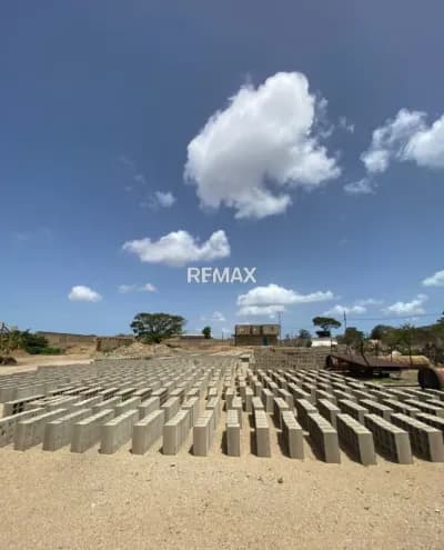 Terreno en venta en Cerromar, El Espinal, Díaz, Nueva Esparta, VEN - $390k