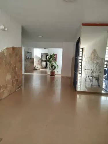 Vende Apartamento Ubicado En Naguanagua Conjunto Residencial El Dorado 82m2 3 Habitaciones 2 Baños ( Habitación Principal) Sala Comedor Cocina Empotrada Área De Faena Balcon Tipo Estar Piso Alto 1 Pu