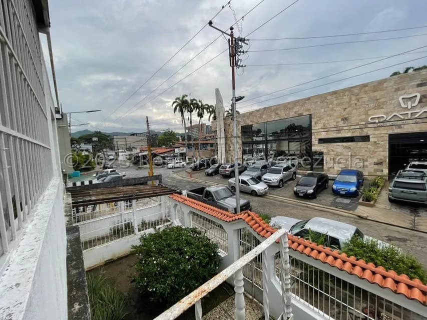 Casa (Duplex) en Venta en El Viñedo, Carabobo