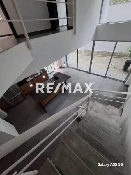 Venta de apartamento Planta Baja Duplex en la Trigaleña Alta Vistapo torre A