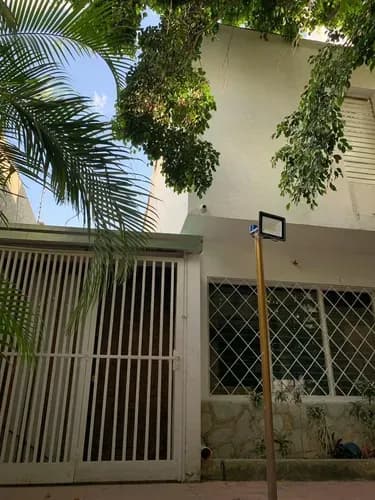 Casa / Quinta En Venta Los Palos Grandes / Sebucán Ob007