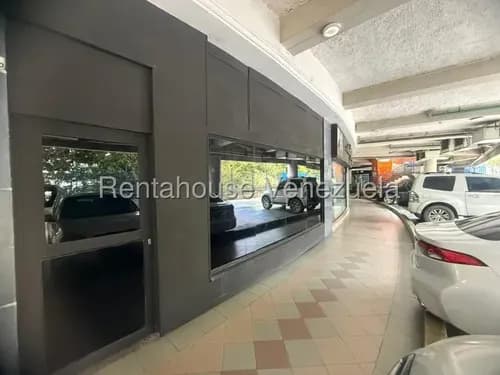 Local Comercial En Venta Valencia - Sabana Larga ( #26-14008) Con Planta 100% Disponible Para Uso Minorista U Otro Tipo De Negocio. Excelente Visibilidad. Solo Clientes
