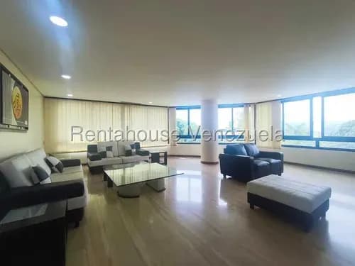 Impecable Y Amplio Lujoso Apartamento Remodelado Alquiler En Altamira 2620185 Ijp