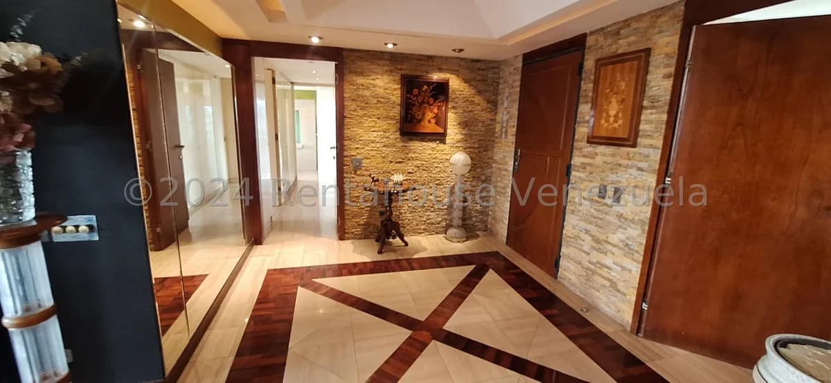 Apartamento (1 Nivel) en Venta en Los Caobos, Distrito Metropolitano
