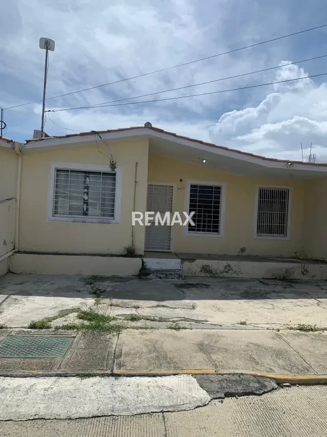 En Venta Casa en Hacienda Yucatan Via El cuji Tamaca