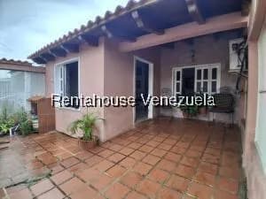Casa (Duplex) en Venta en Los Yabos, Lara