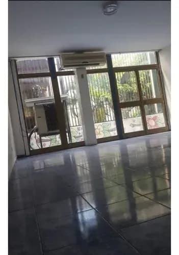 Alquiler De Local 1000$ Para Depósito 600m2 Av. Lecuna