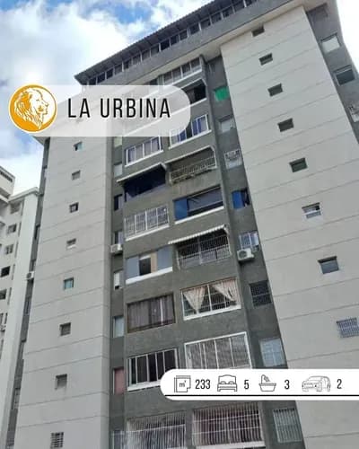 Ph En Calle Cerrada La Urbina