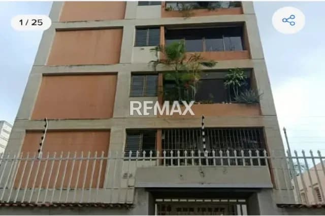 Alquiler de Apartamento en El Paraíso, Caracas.