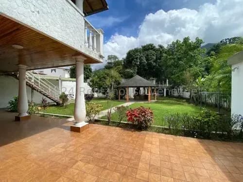 Casa En Venta El Marques Ab 25-2675