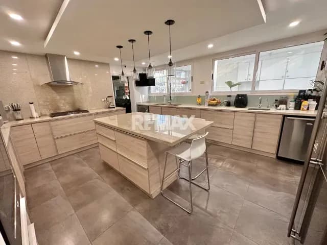 Venta Quinta en cumbres de Curumo