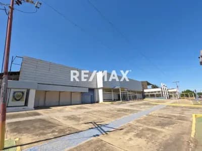 Concesionario en venta Circunvalación 1
