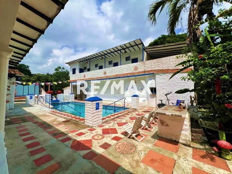 Hermosa Posada Spa en Aguirre con historia y confort