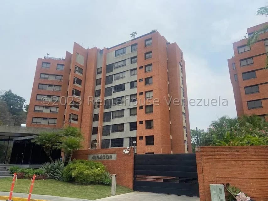 Apartamento (1 Nivel) en Alquiler en Colinas de Valle Arriba, Distrito Metropolitano