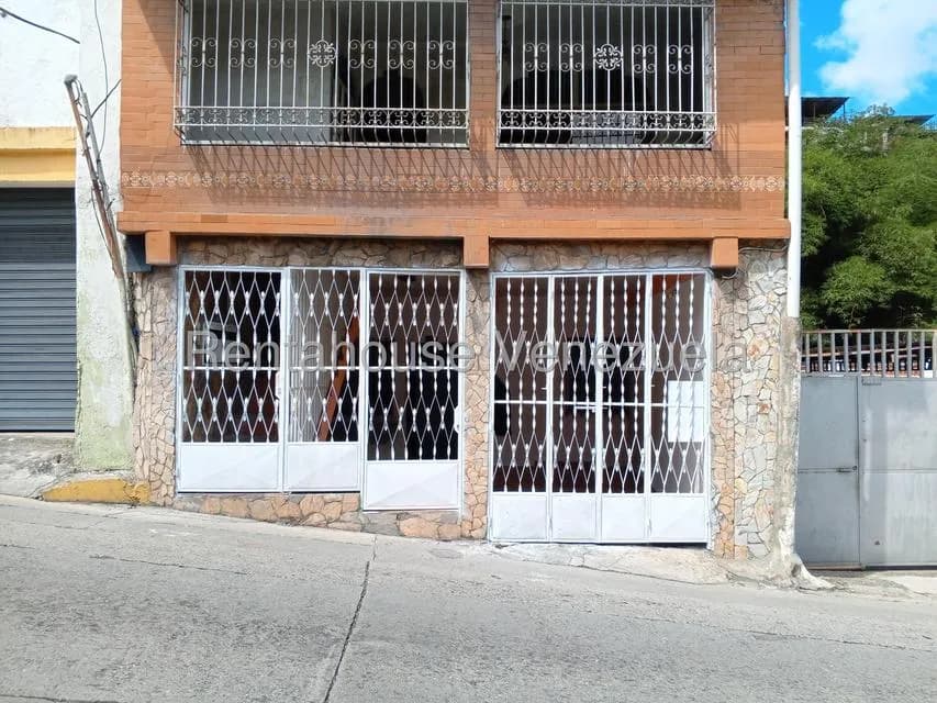 Casa (1 Nivel) en Venta en Sector Centro Trujillo, Trujillo