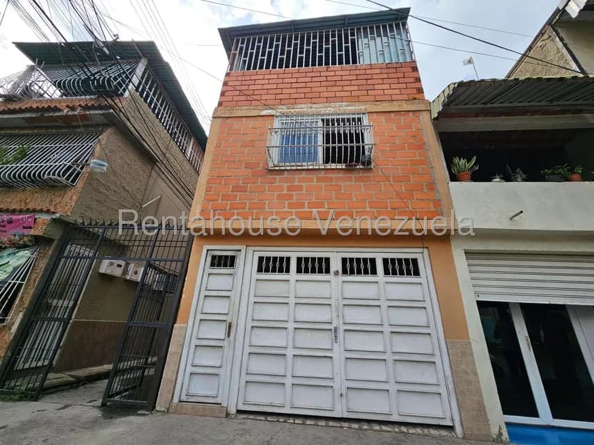 Casa (Multipes Niveles) en Venta en Caña de Azucar, Aragua