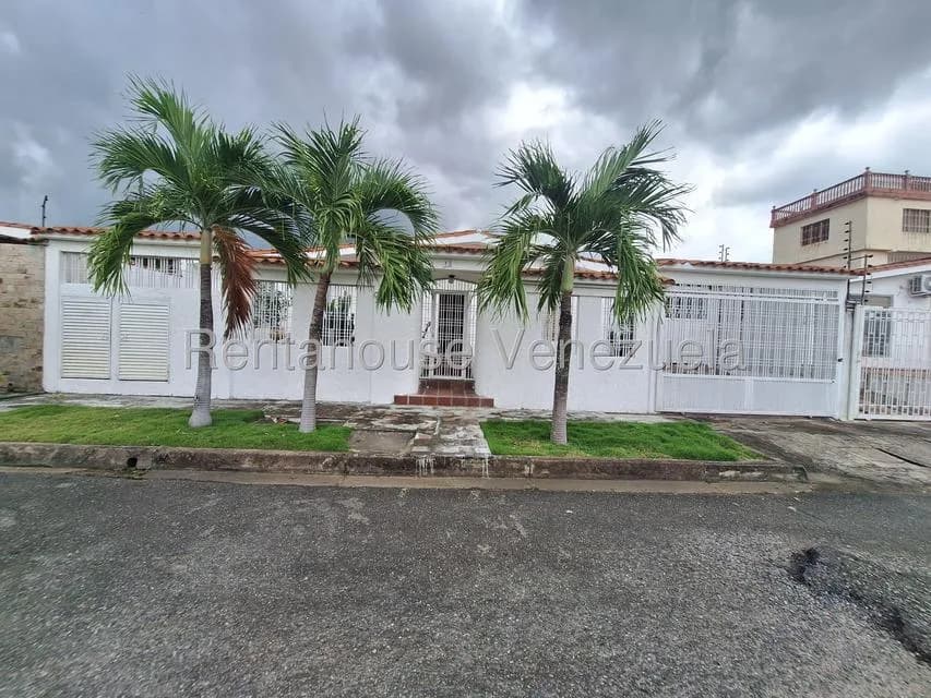 Casa (1 Nivel) en Venta en Las Cumbres, Merida