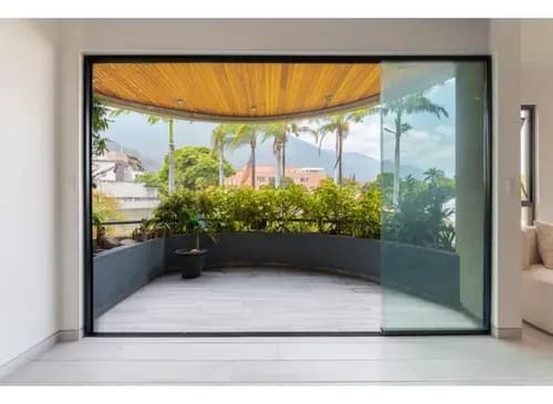 Se Vende Apto 343m2 3h+s/5b/3p Country Club