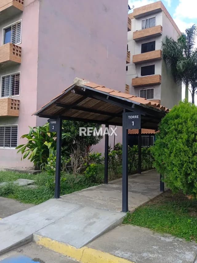 Se Vende Apartamento en Urb. Abadía Municipio San Diego