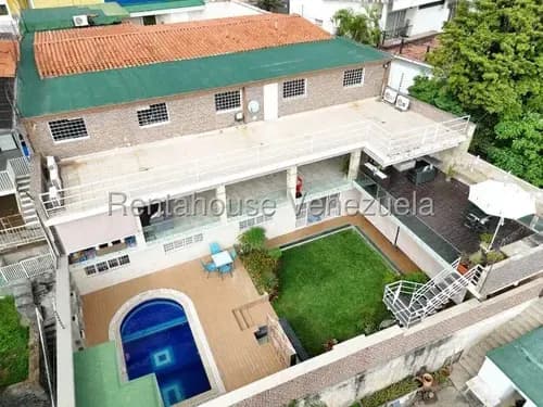 Tg Casa En Venta En Cumbres De Curumo, Moderna, Lujo Y Confort, Piscina 26-2622