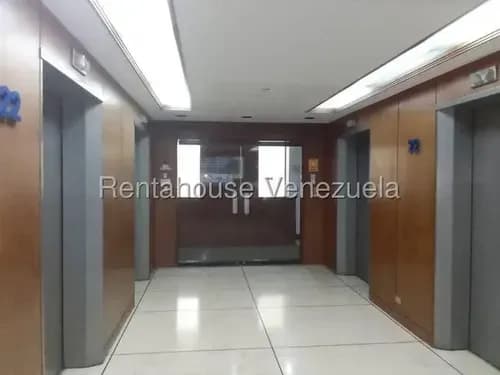 Oficina En Alquiler En Plaza Venezuela Fjg 26-9042