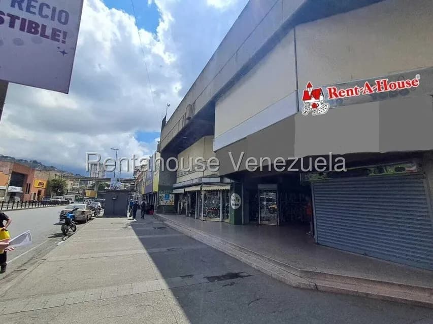 Comercial (Local Comercial) en Alquiler en San Martin, Distrito Metropolitano