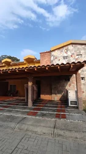 *casa En Venta En Villas De San Diego Country Club Hoyo 5* Te Ofrezco Este Hermosa Casa Con Acabados De Lujo, Queda Totalmente Equipada. Ubicada Un Conjunto Residencial Que Te Brinda Seguridad