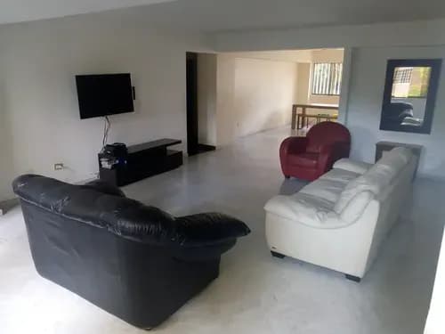 Te Lo Tengo Apartamento En Venta En El Rosal Mls #24-24055 Leslie Cog