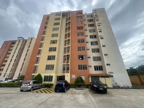 Apartamento En Venta Naguanagua El Rincón 60 Mts2. F. R